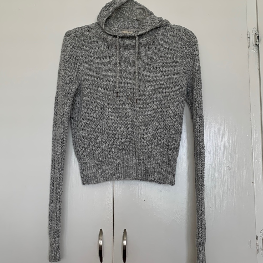 Hollis get sweater